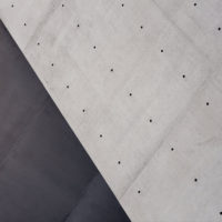 Photographie abstraite de Corinne Cavillac, béton et tons de gris