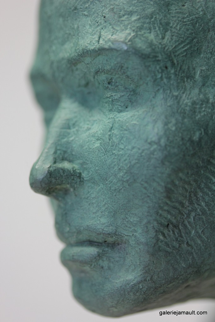 Sculpture originale en bronze de l'artiste Eric Vanel exposée à la Galerie Jamault à Paris