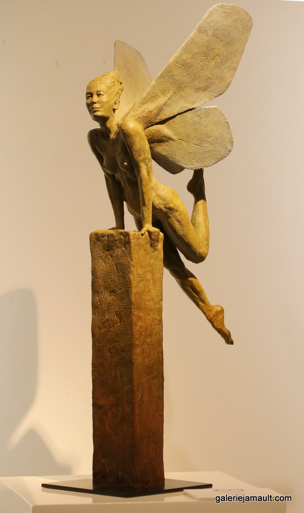 Sculpture originale en bronze de l'artiste Eric Vanel exposée à la Galerie Jamault à Paris