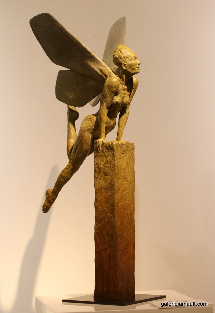 Sculpture originale en bronze de l'artiste Eric Vanel exposée à la Galerie Jamault à Paris